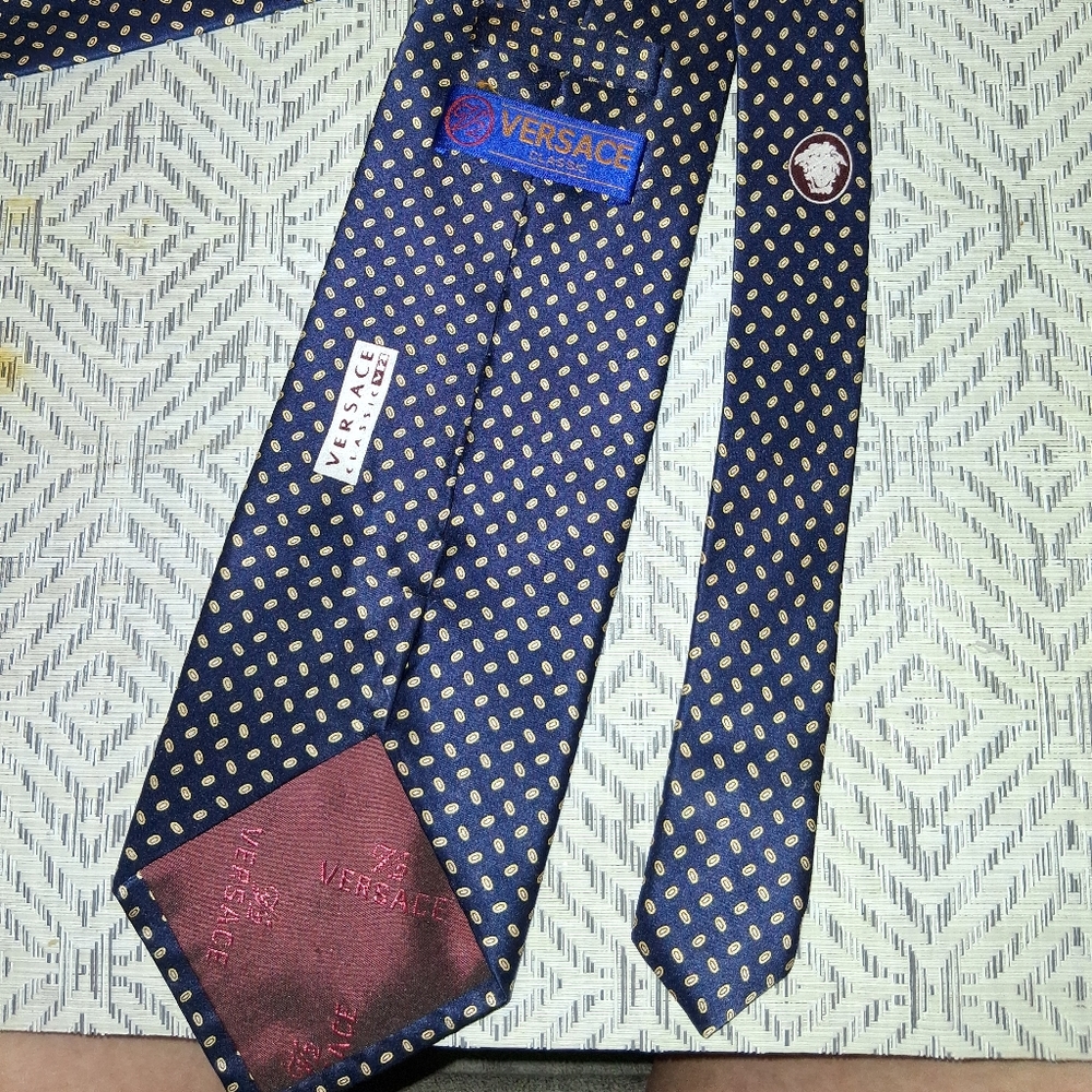 Versace Dark Blue and Gold Patterned Tie